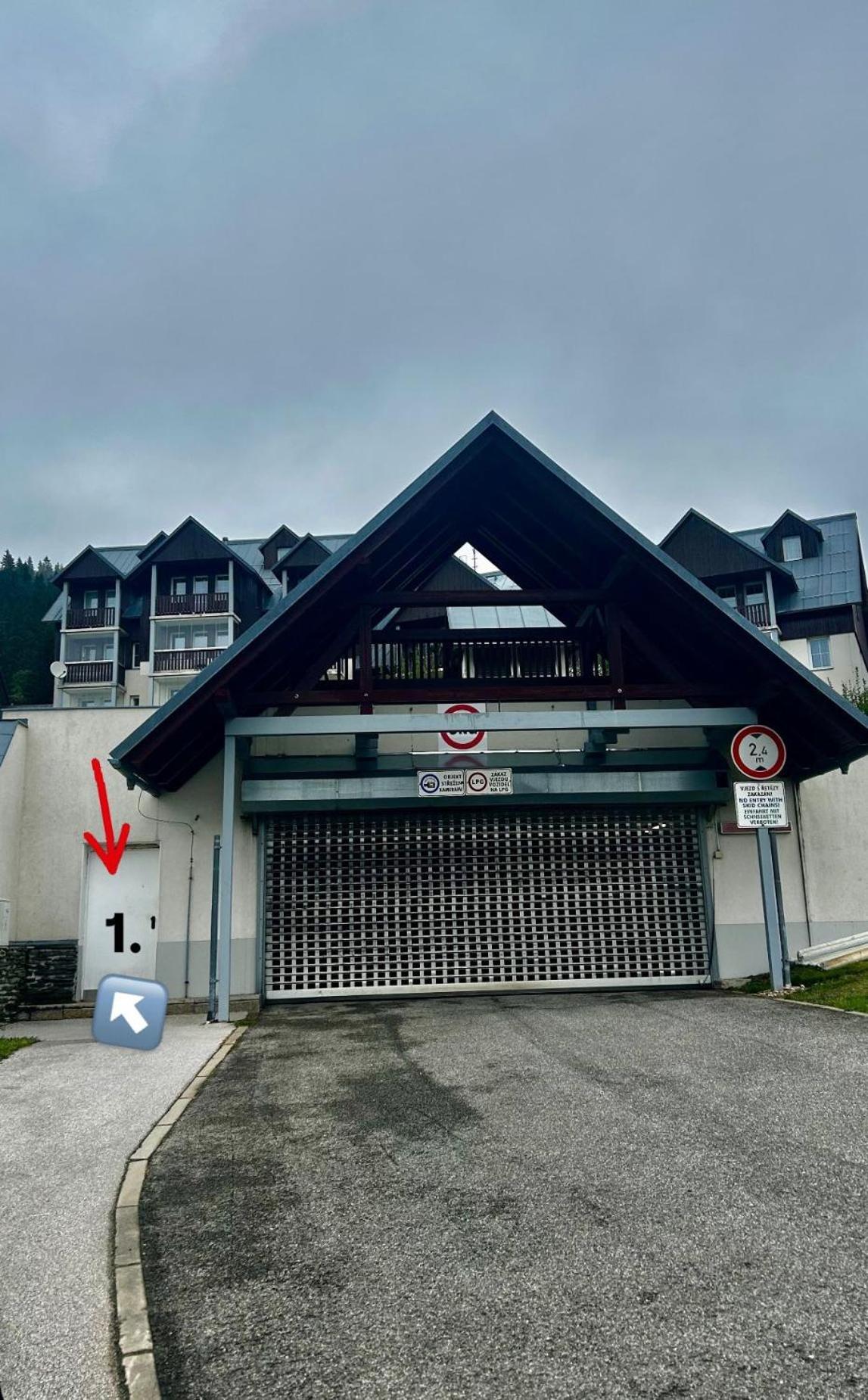 Apartman Horni Misecky F11 - Horsky Svet 外观 照片